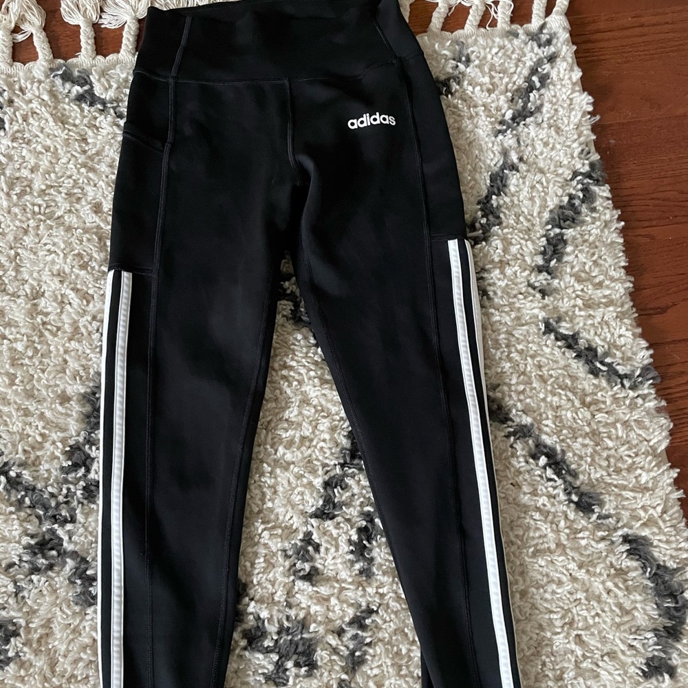 Adidas leggings